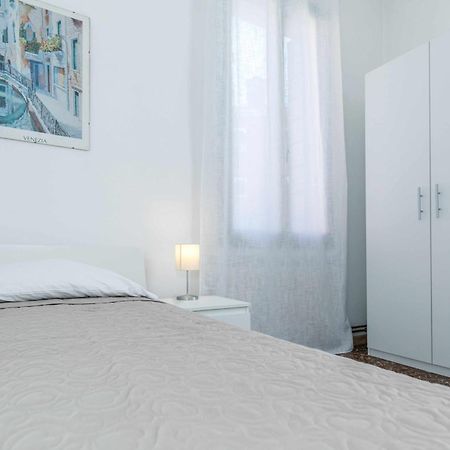 11 Venice Garden Private Garden Parking Free Apartment มาร์เกรา ภายนอก รูปภาพ