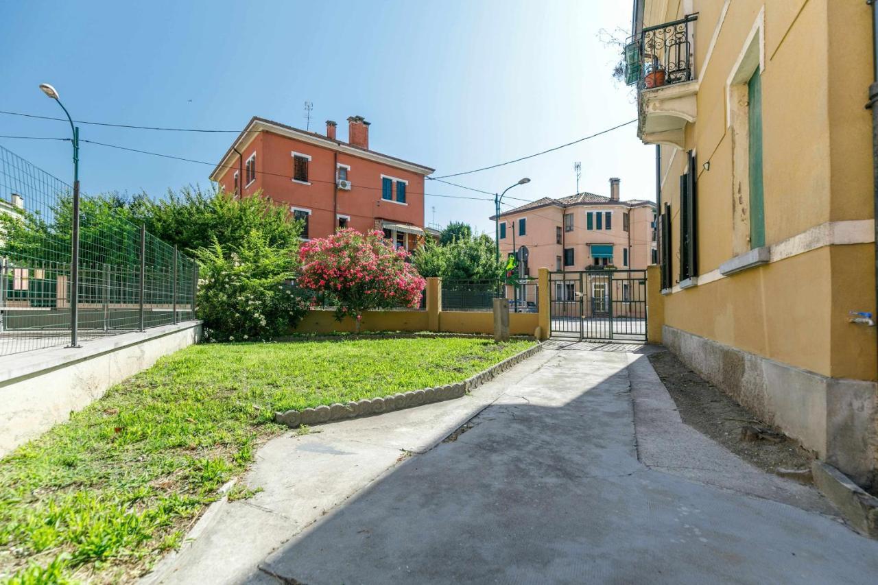 11 Venice Garden Private Garden Parking Free Apartment มาร์เกรา ภายนอก รูปภาพ